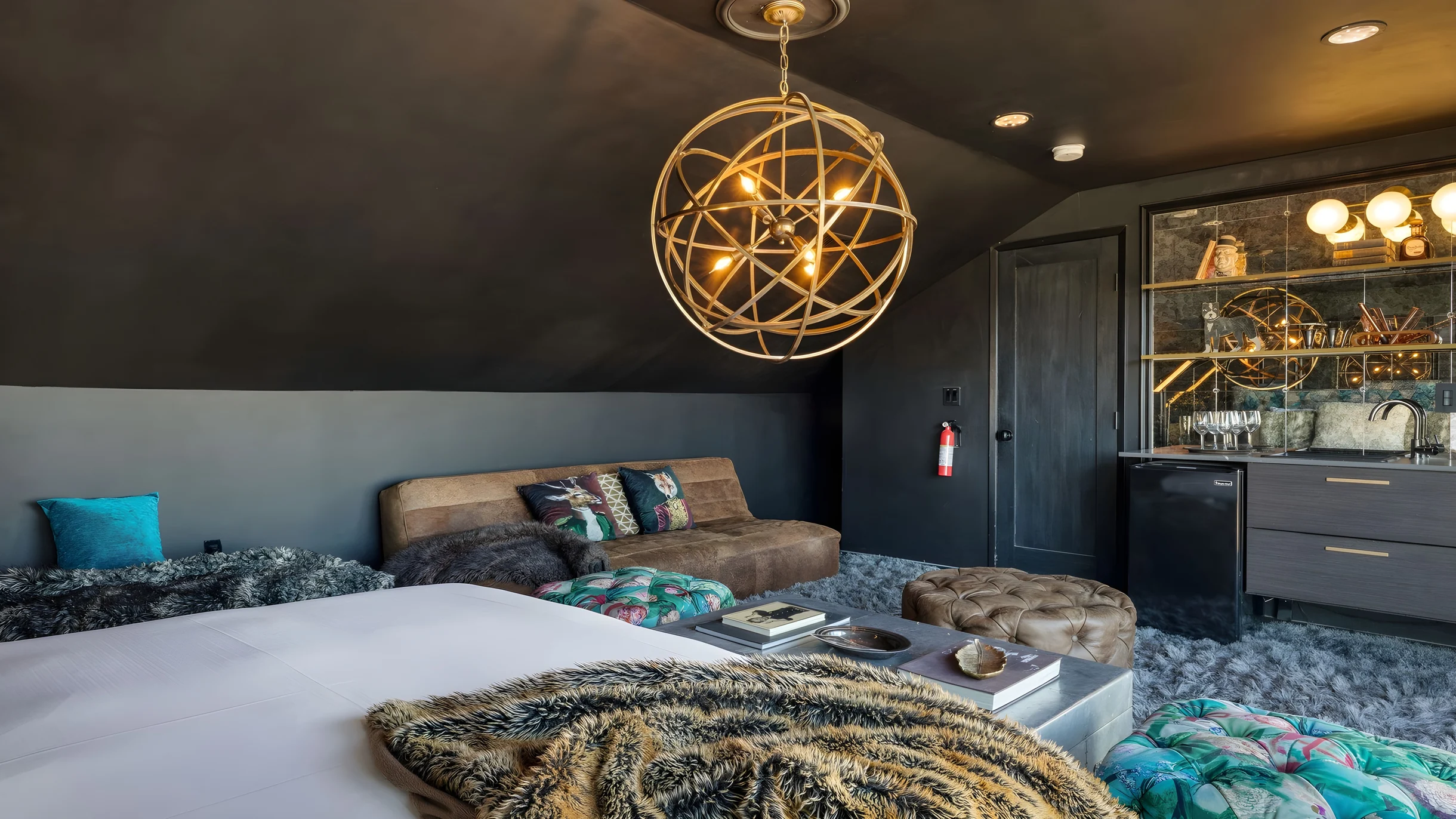 Wander Yucca Valley Blooms