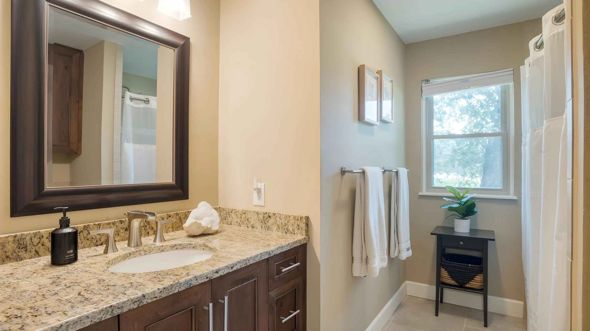 Wander Hudson Bend Shores #7