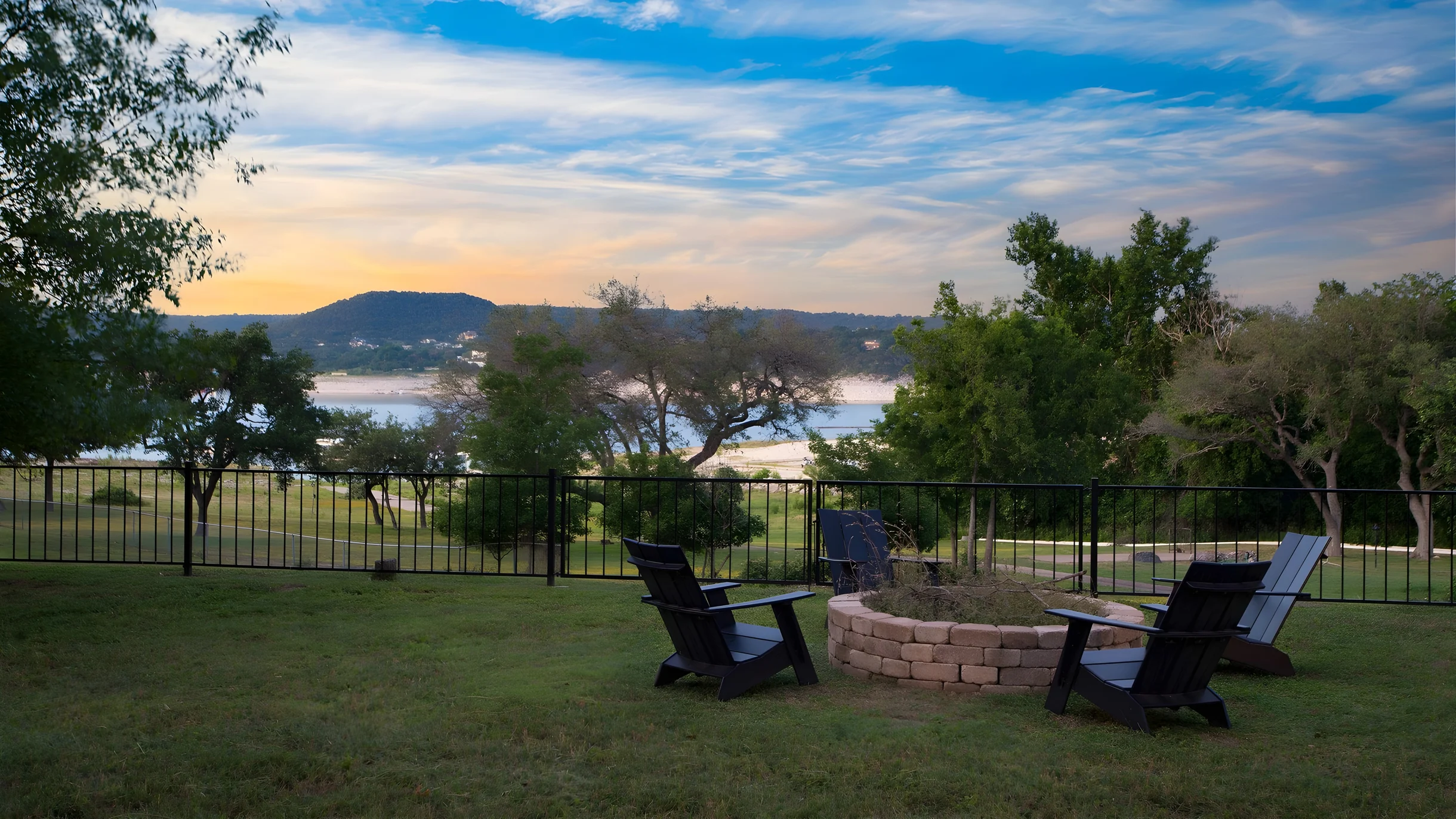 Wander Hudson Bend Shores #5