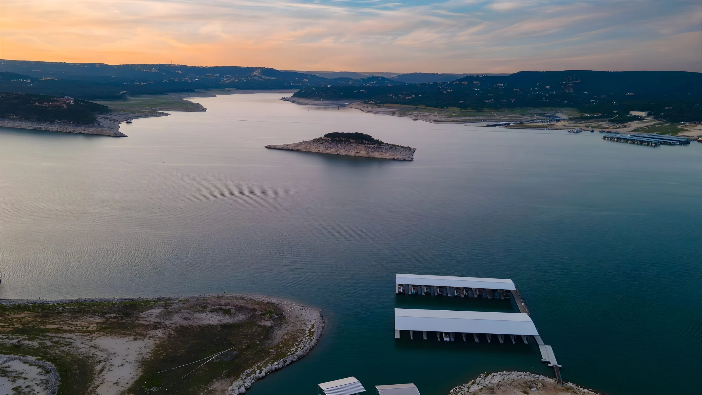 Wander Hudson Bend Shores #70