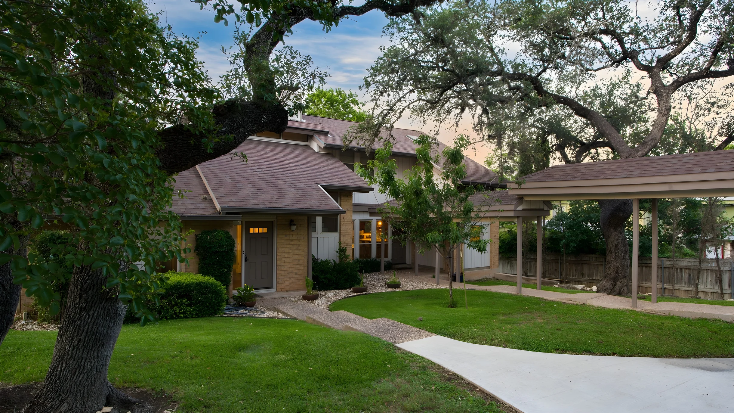 Wander Hudson Bend Shores #5