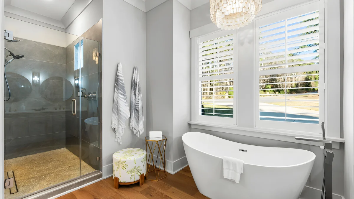 Wander Lake Norman Modern