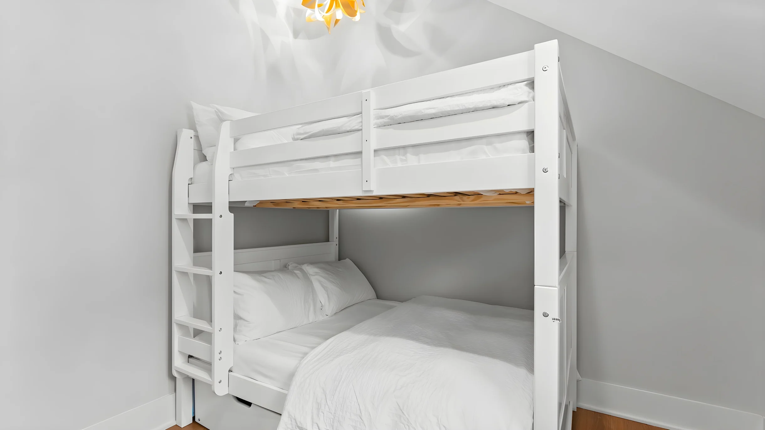 Wander Lake Norman Modern #15