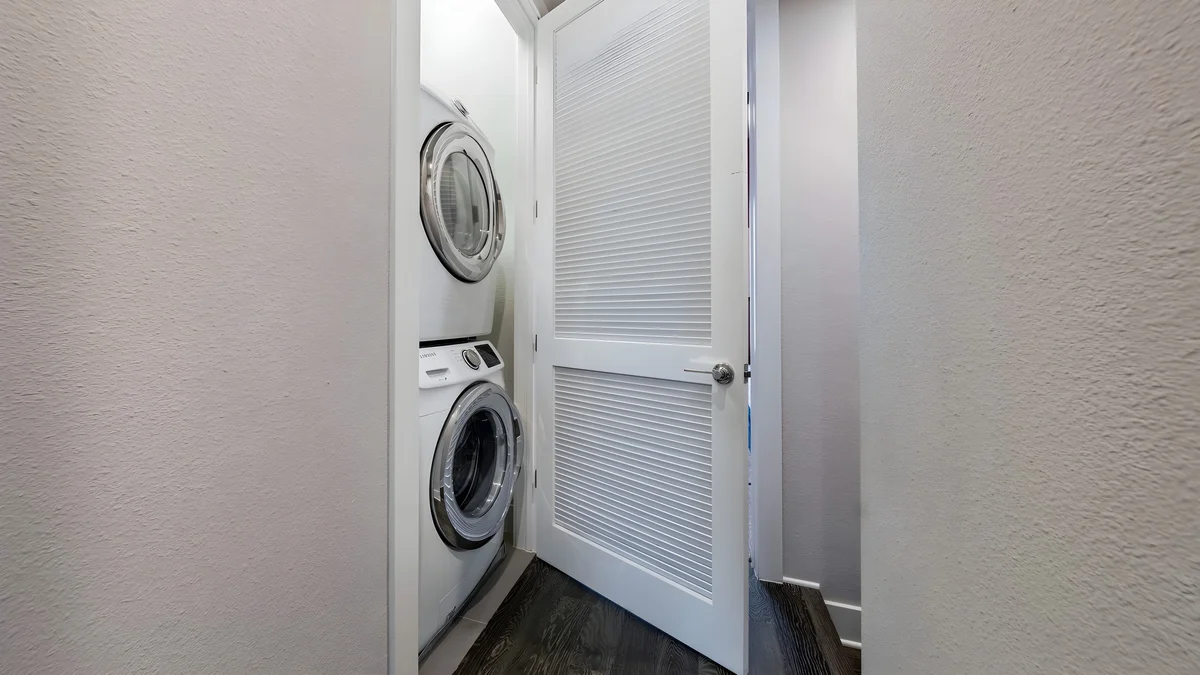 Wander Austin Lakefront