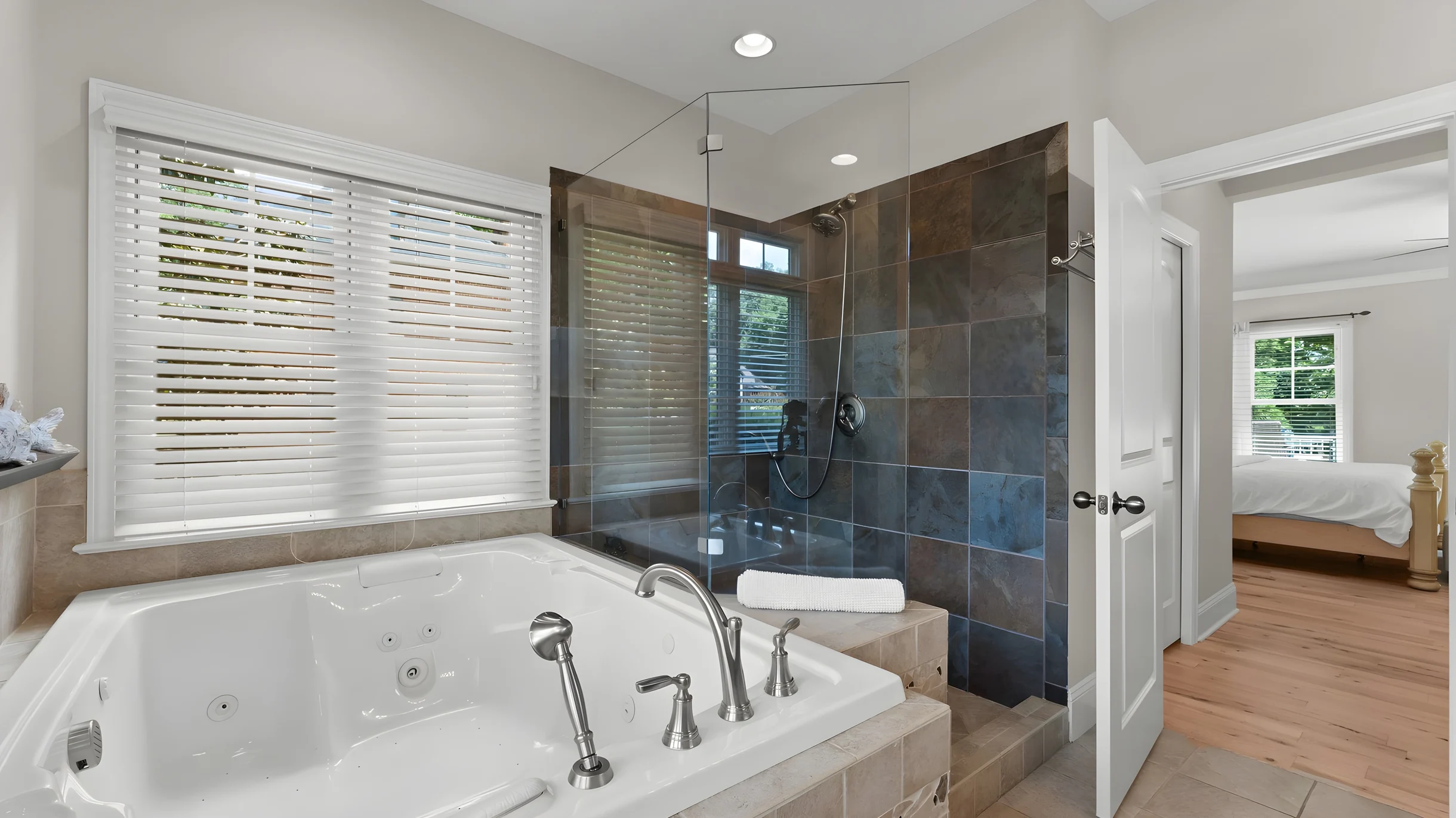 Wander Denver Shores #31