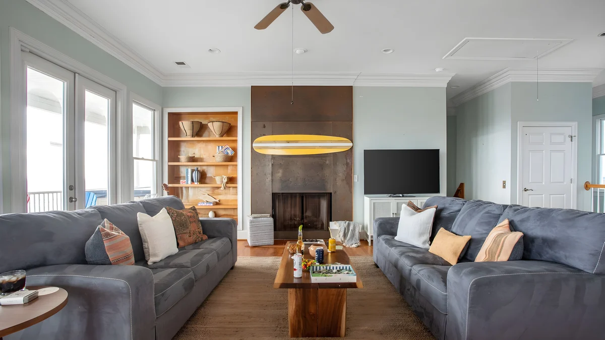 Wander Folly Beach Sands