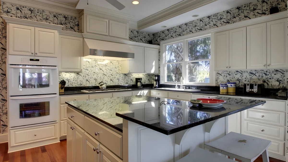 Kitchen image