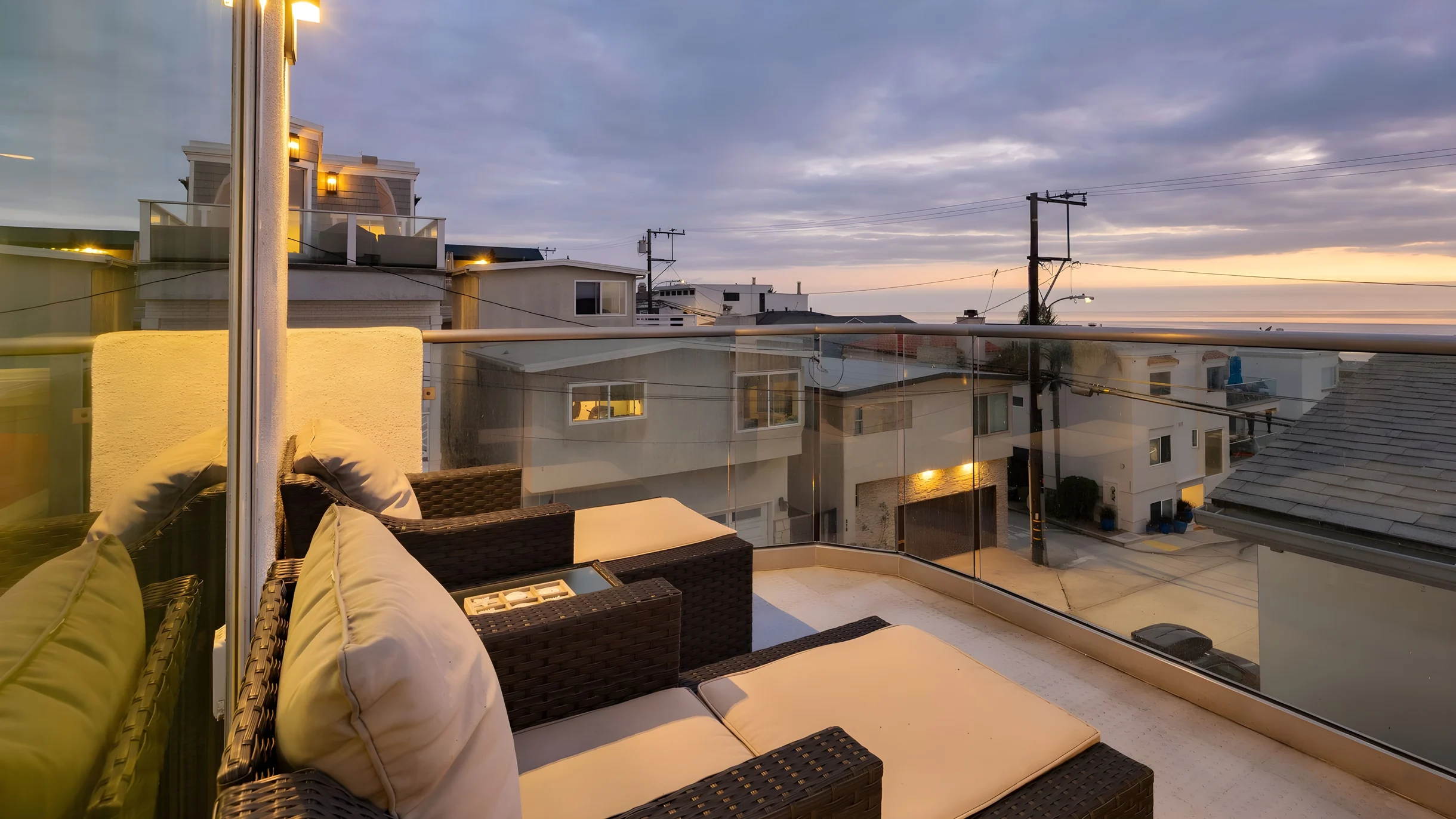 Wander Manhattan Beach Shores #1
