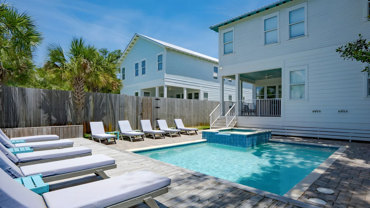 Wander Destin Emerald Dunes