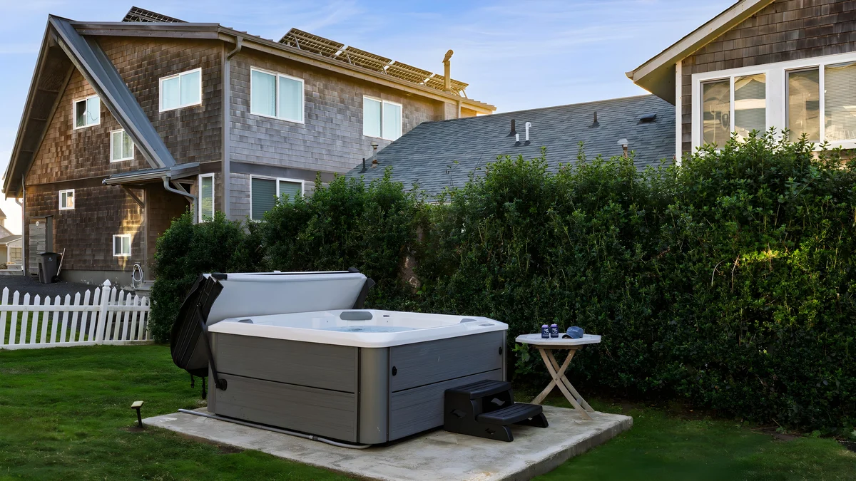 Wander Cannon Beach Shores