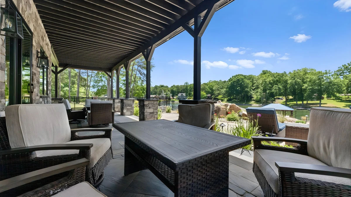 Wander Sherrills Ford Waters