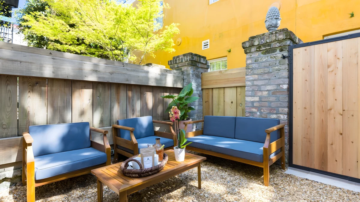 Wander Charleston Moss