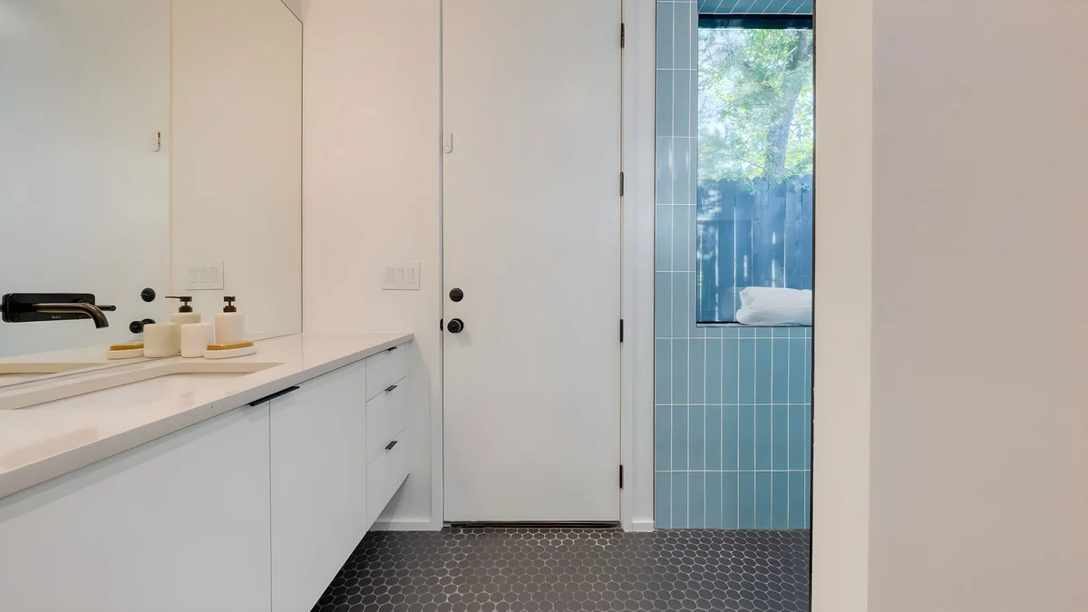 Wander Austin Timber