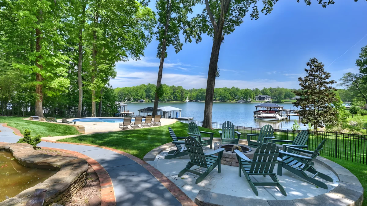 Wander Mooresville Waterfront