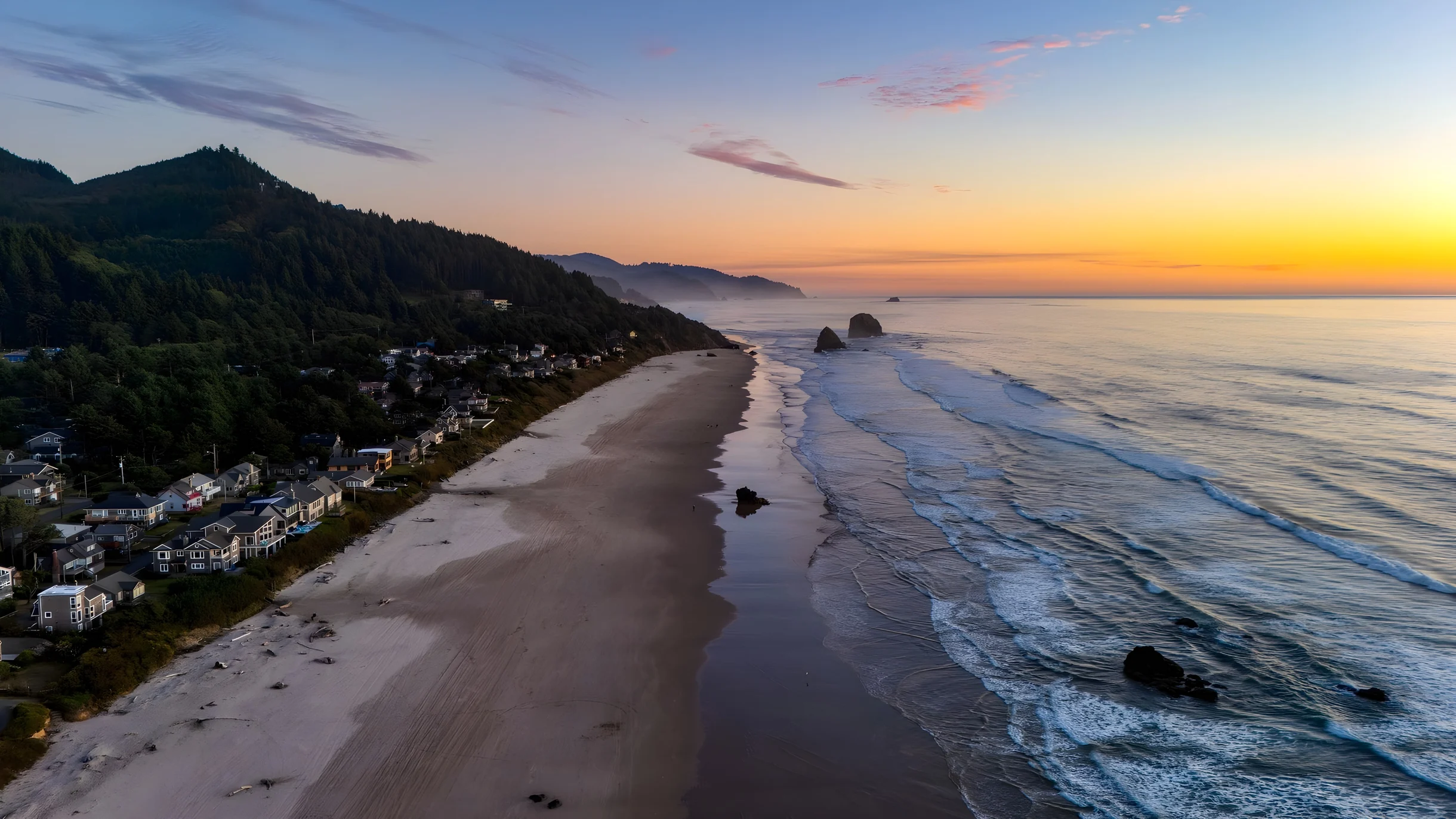Wander Cannon Beach Shores