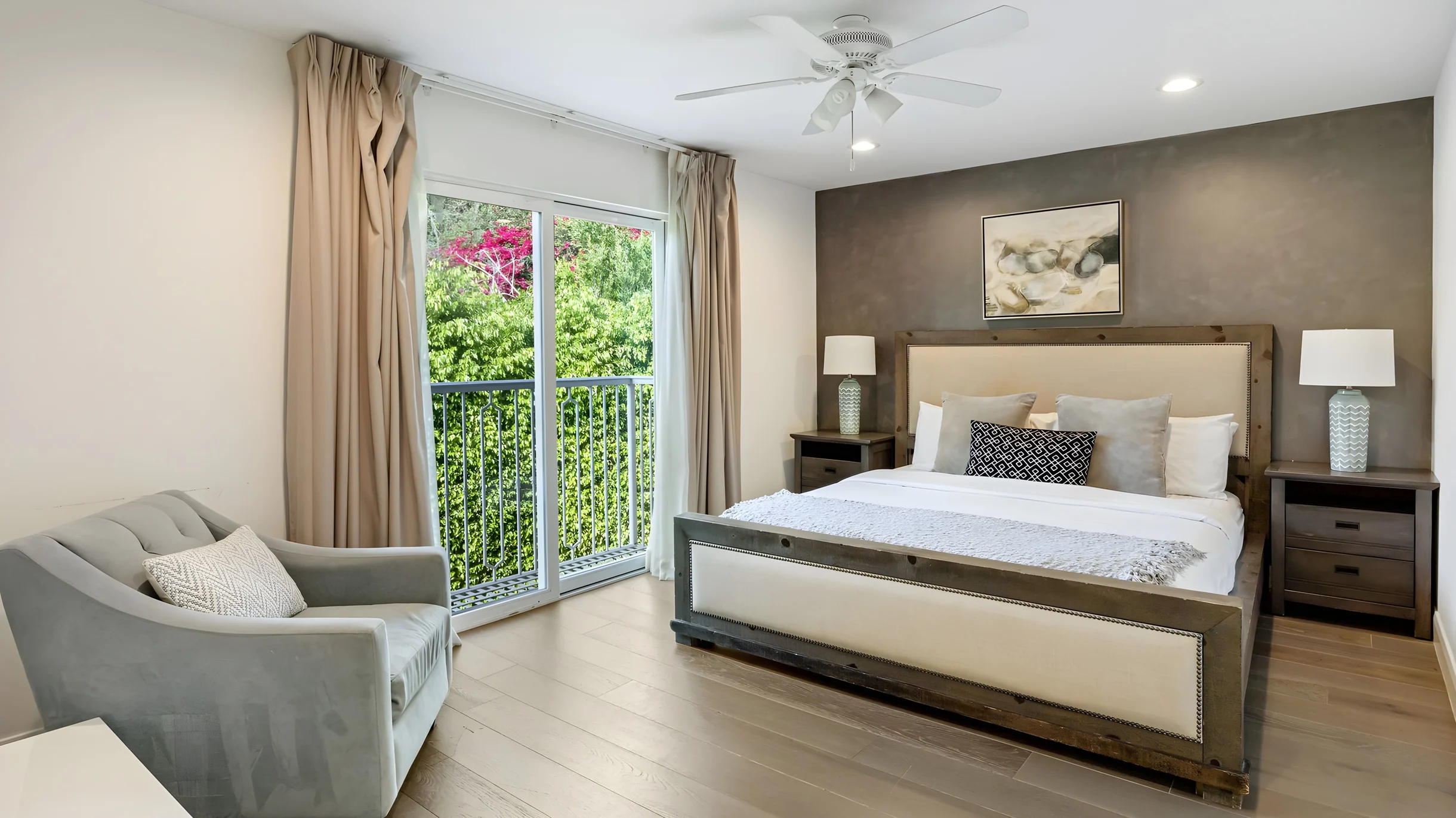 Wander Bel Air Estate #34