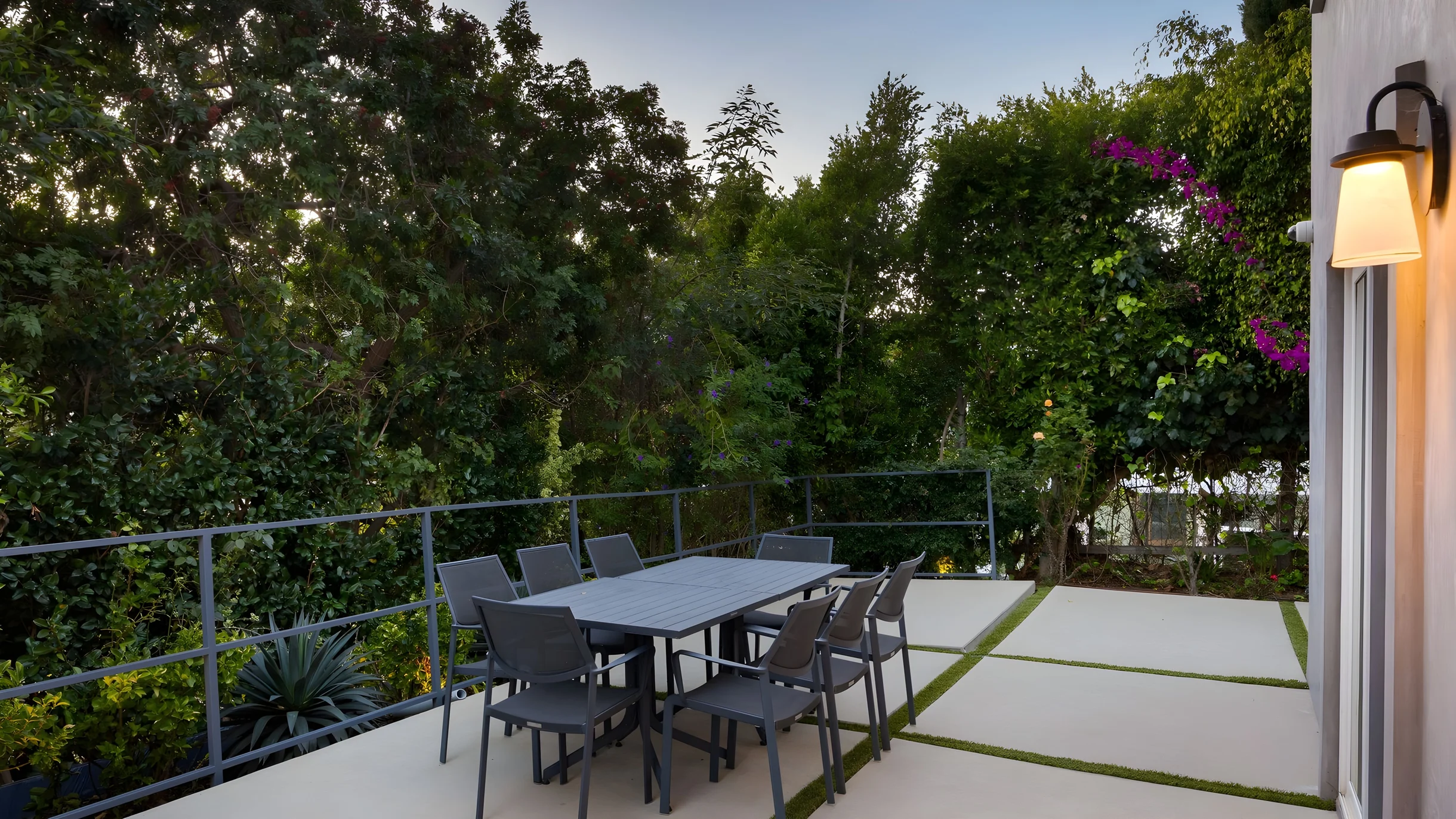 Wander Bel Air Estate #50