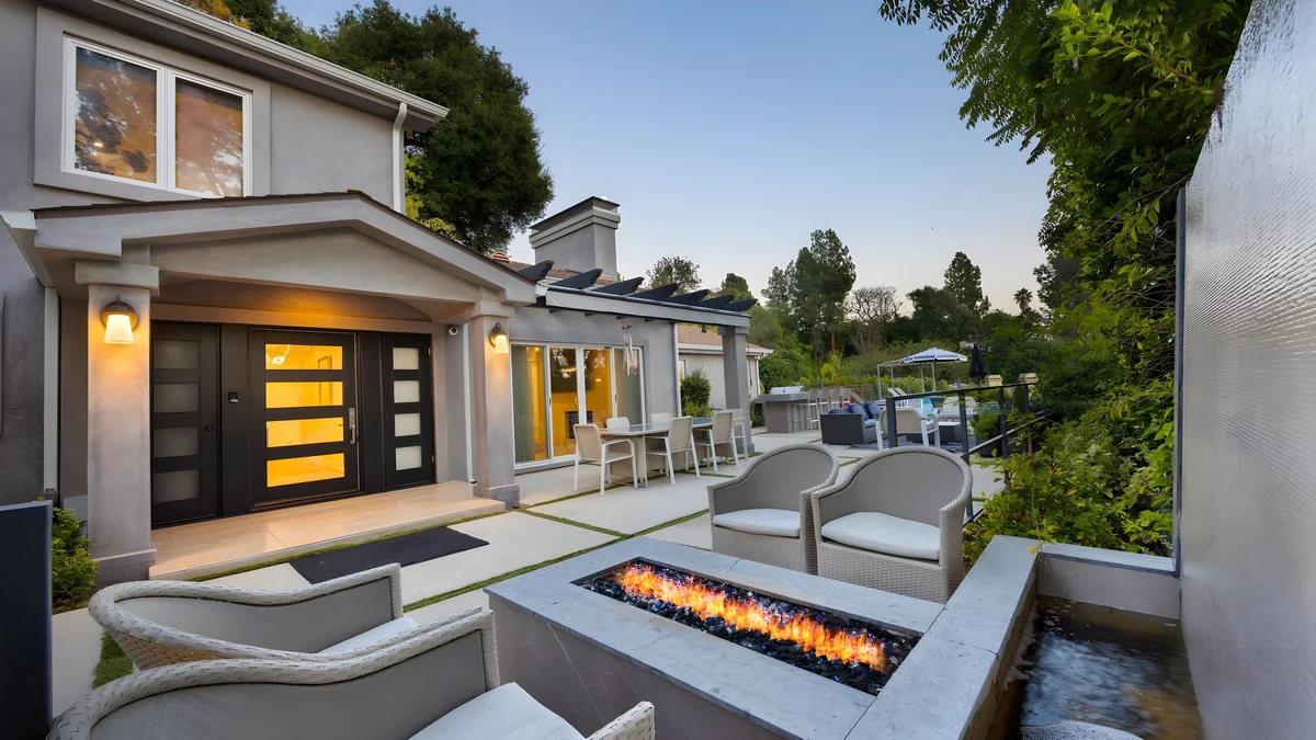 Wander Bel Air Estate