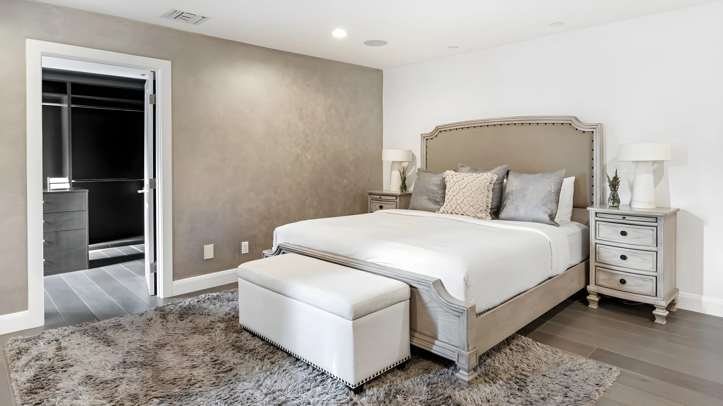 Wander Bel Air Estate #22