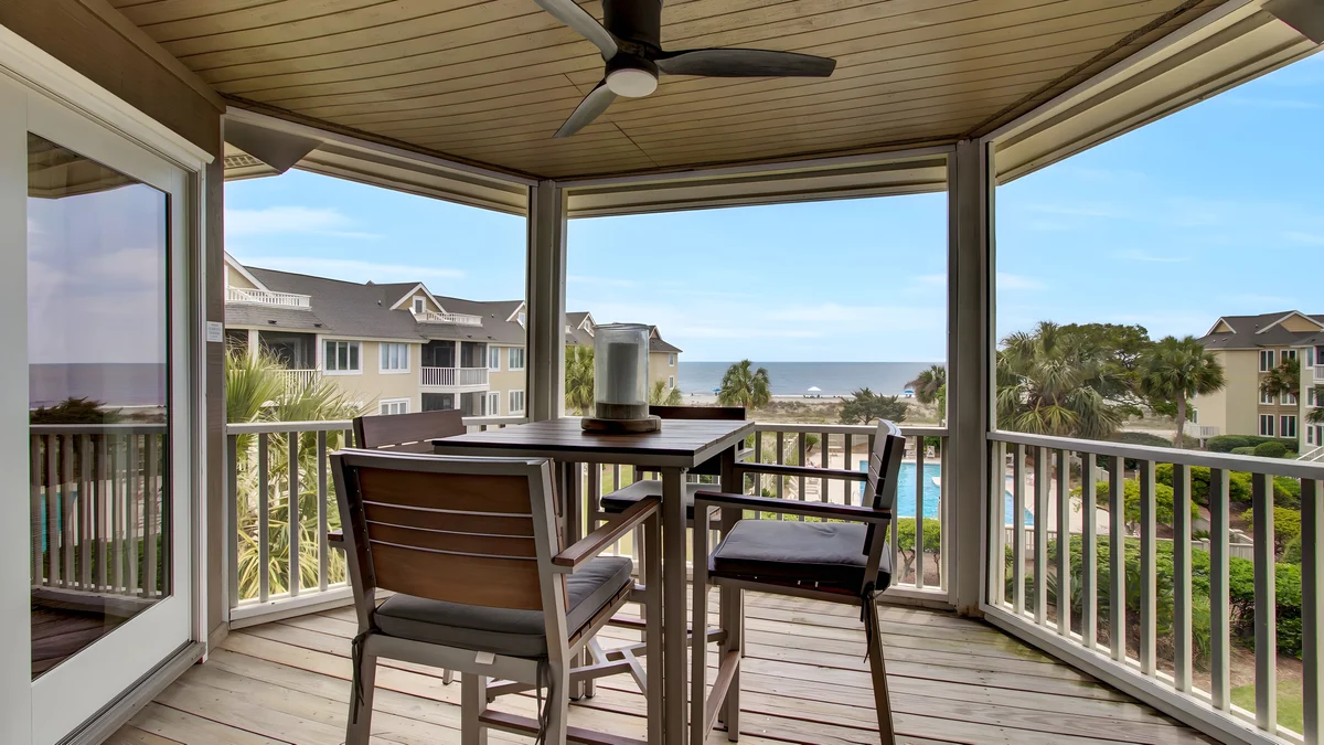 Wander Palms Penthouse