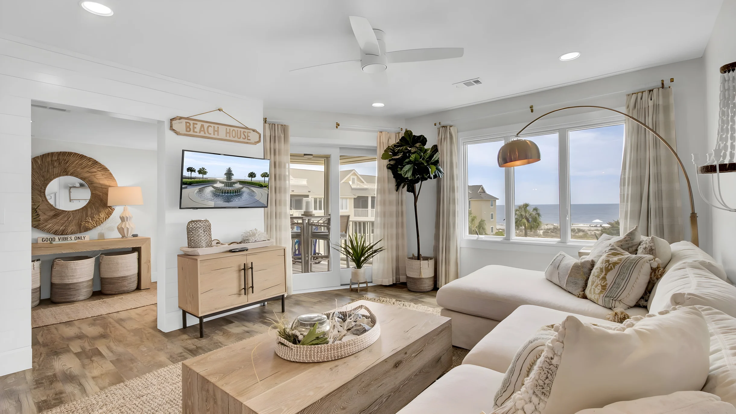 Wander Palms Penthouse #1