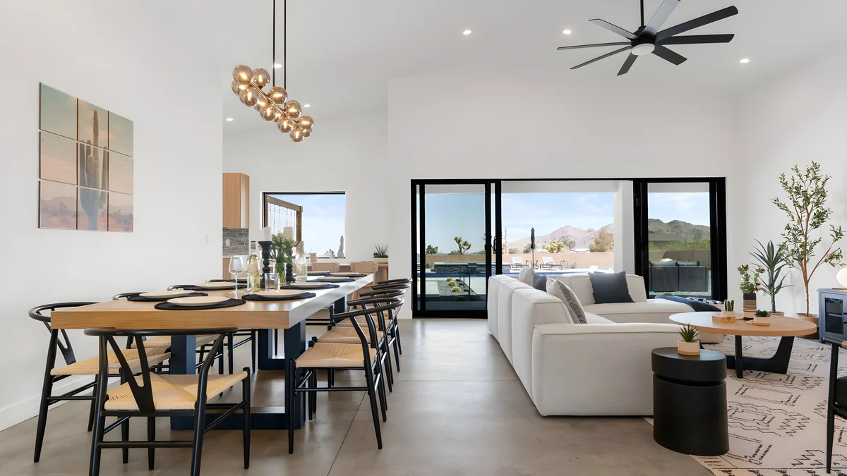 Wander Yucca Valley Pinnacle