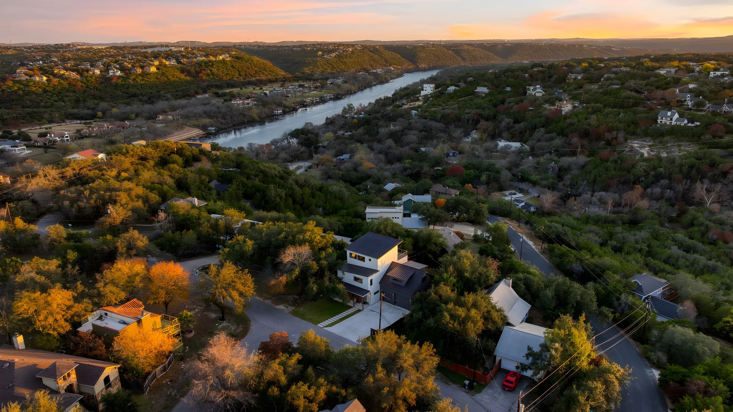 Wander Steiner Ranch Retreat #4