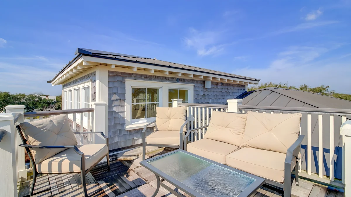 Wander Mount Pleasant Tides