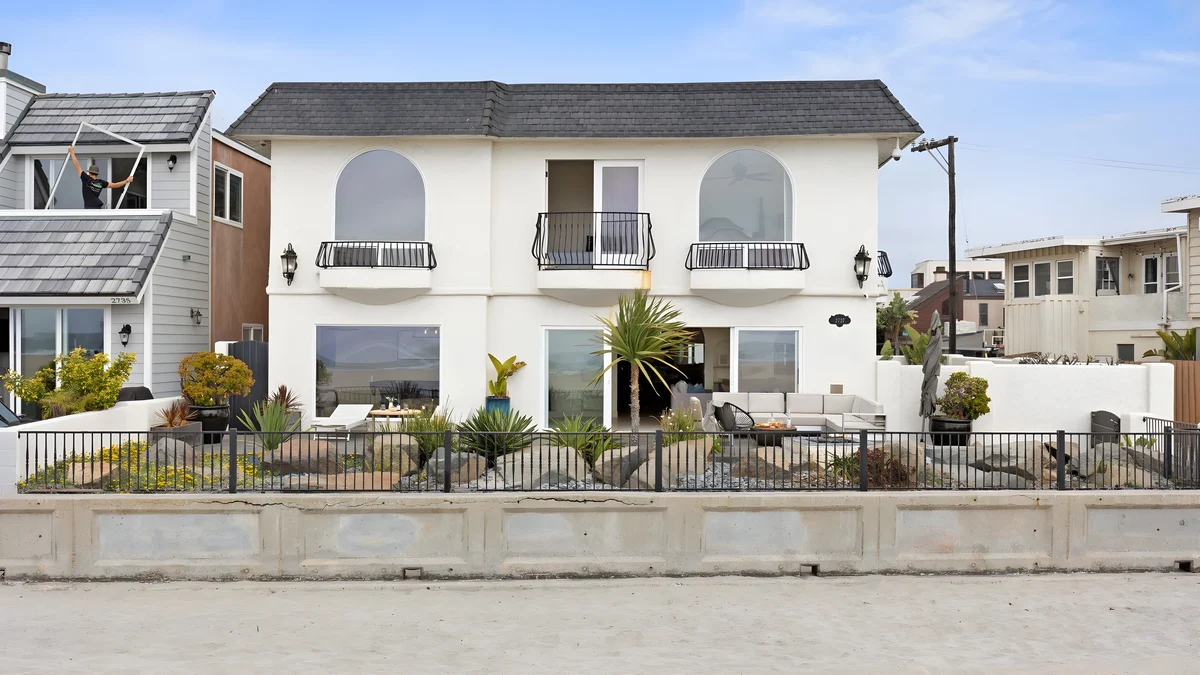 Wander Mission Beach Breeze