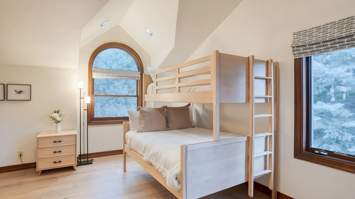 Wander Edwards Aspens