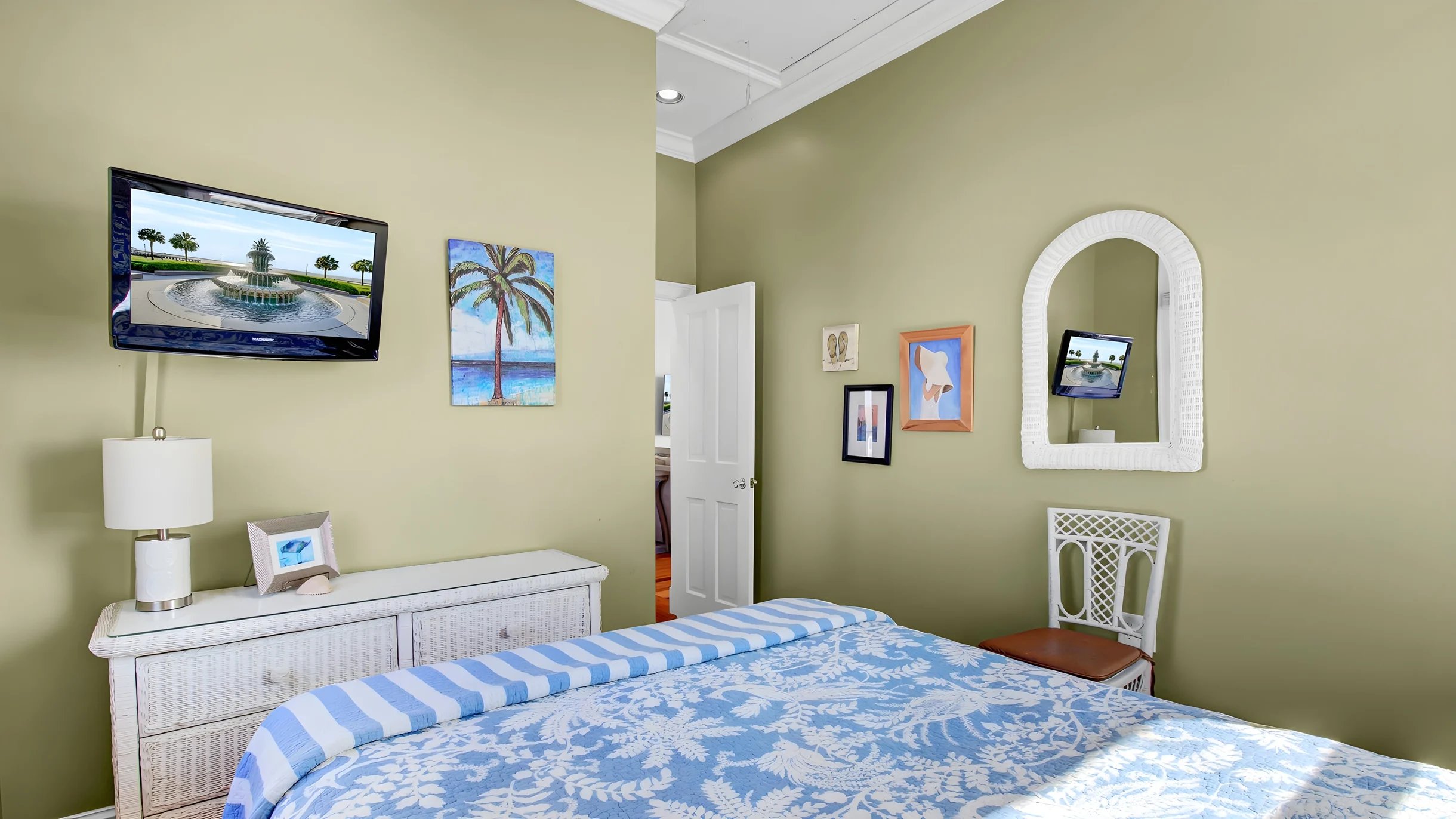Wander Palms Oceanfront #28
