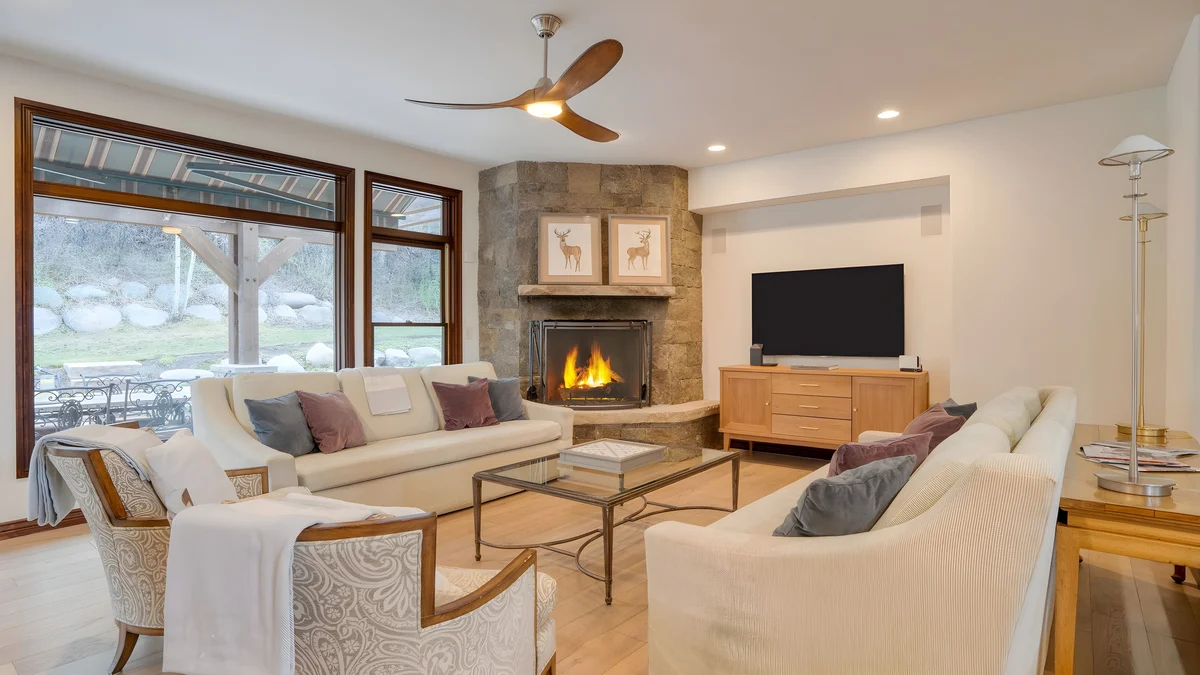 Wander Edwards Aspens