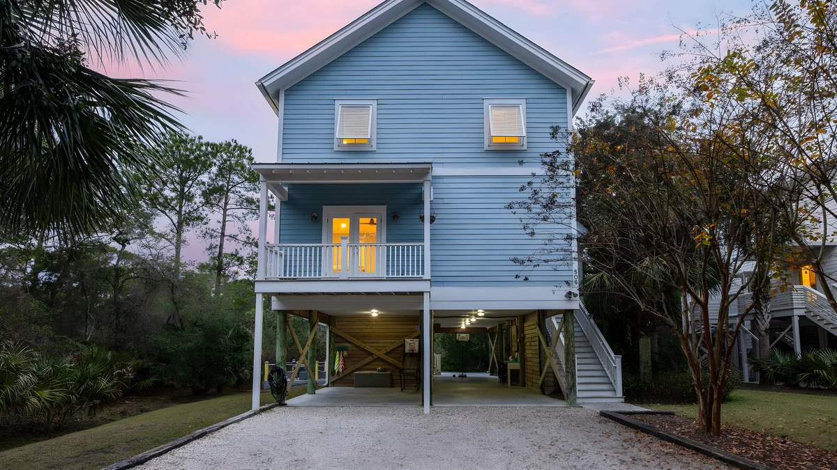 Wander Folly Beach Glow