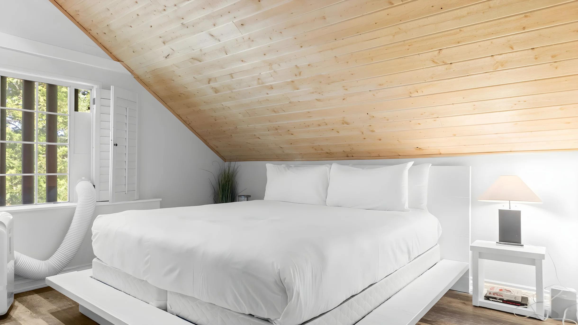 Wander Lake Arrowhead Retreat #25