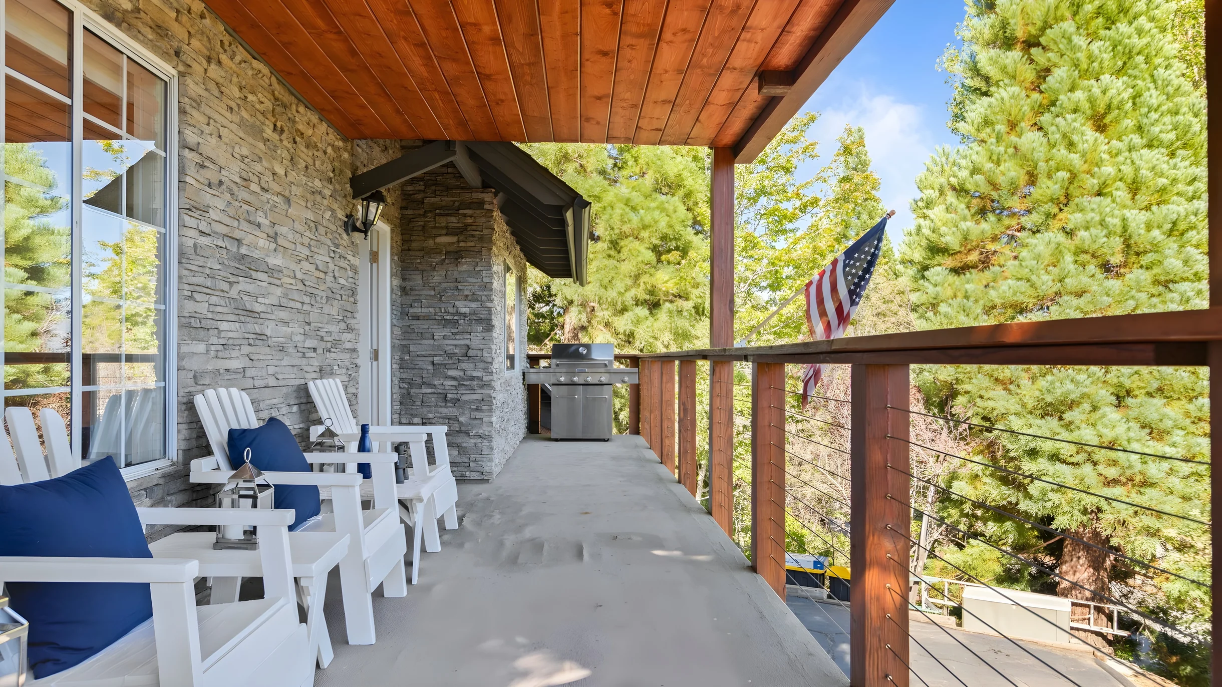 Wander Lake Arrowhead Retreat #29