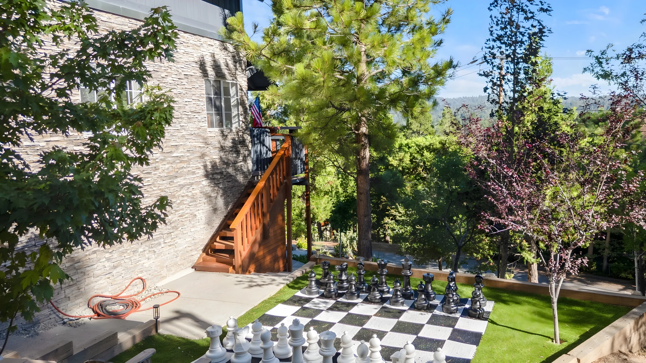 Wander Lake Arrowhead Retreat #6