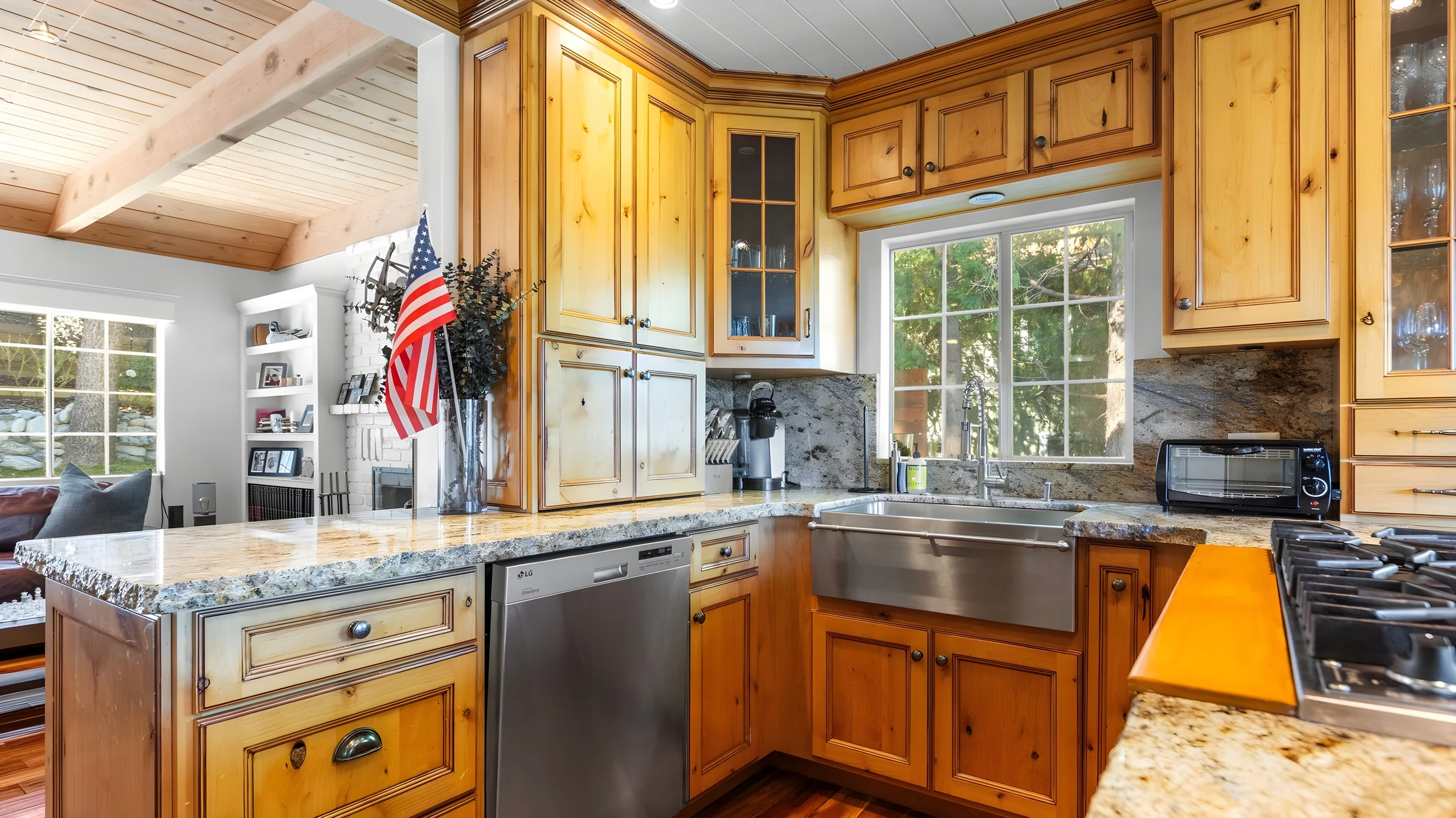 Wander Lake Arrowhead Retreat #31