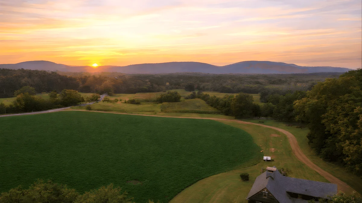 Wander Berkshires Farmhouse