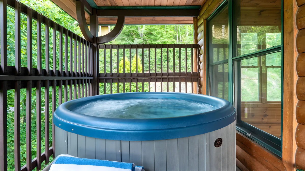 Wander Gatlinburg Smoky Ridge