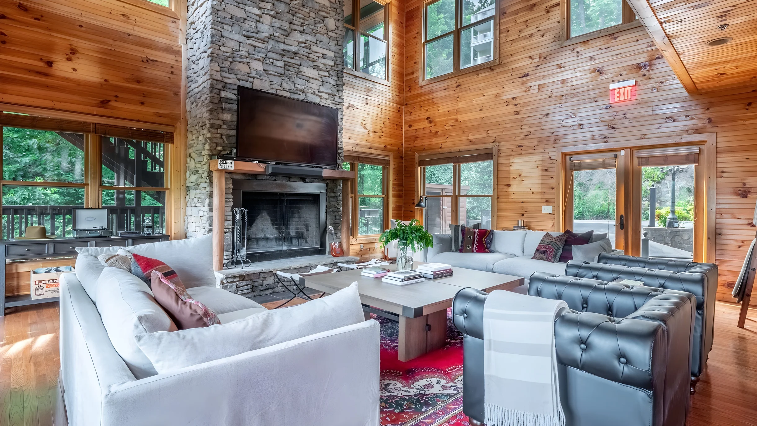 Wander Gatlinburg Smoky Ridge #19