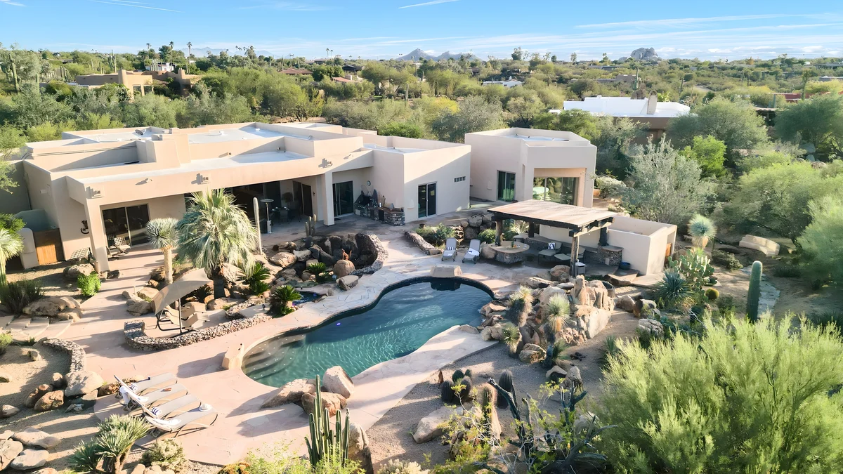 Wander Cave Creek Desert