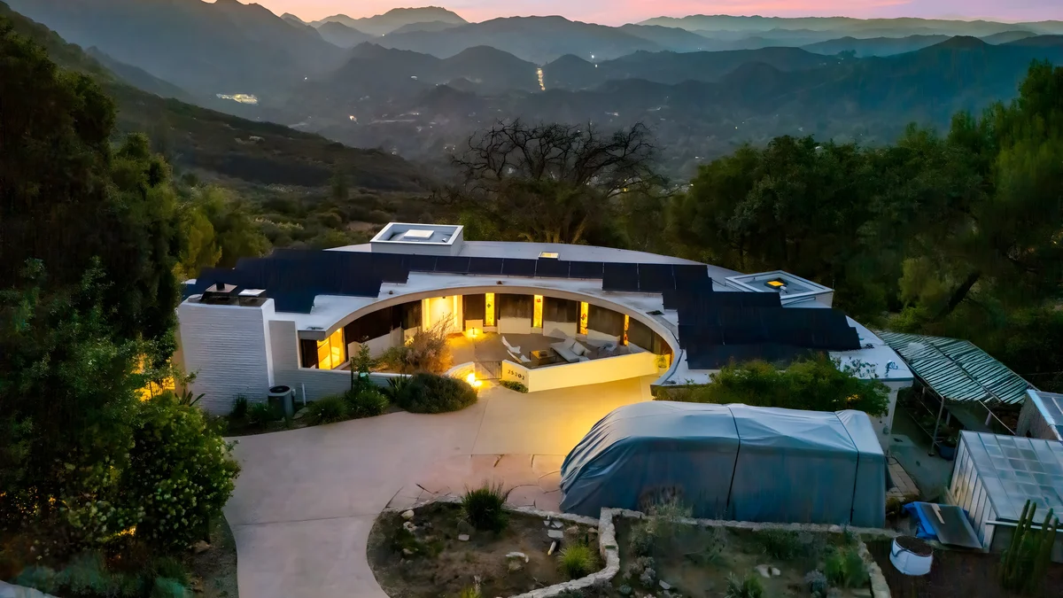 Wander Malibu Retreat