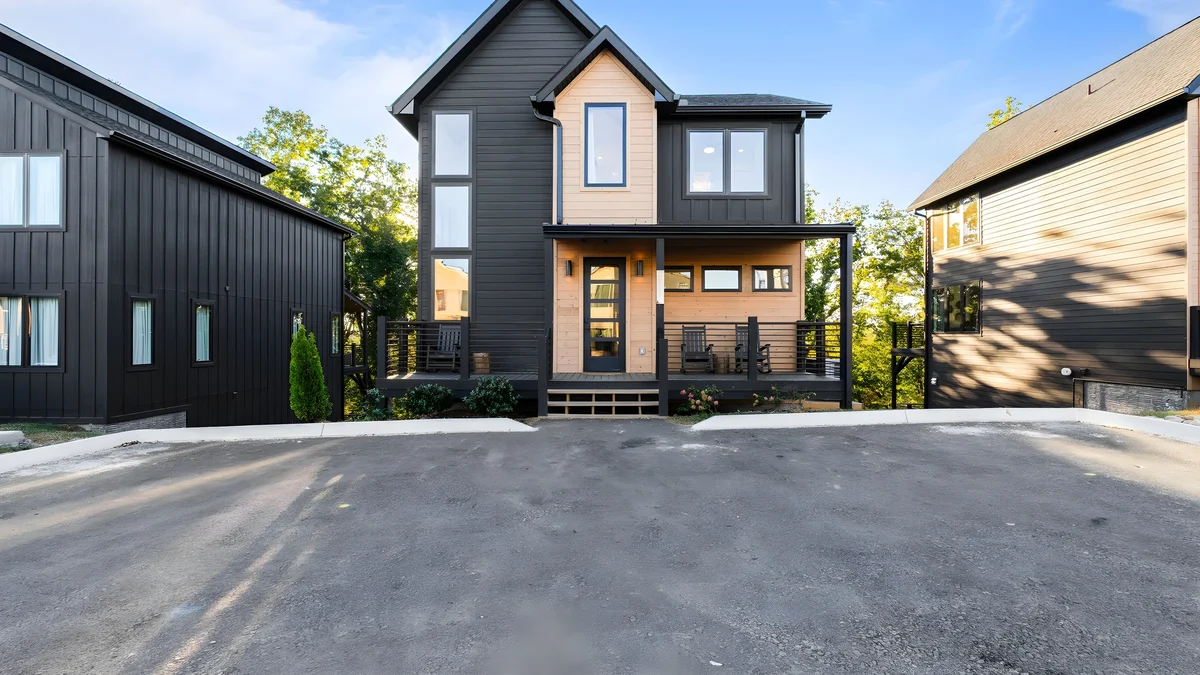 Wander Sevierville Vista