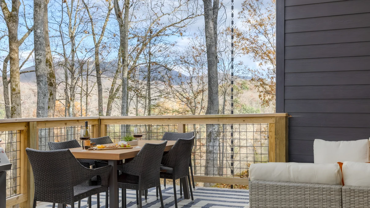 Wander Sevierville Haze