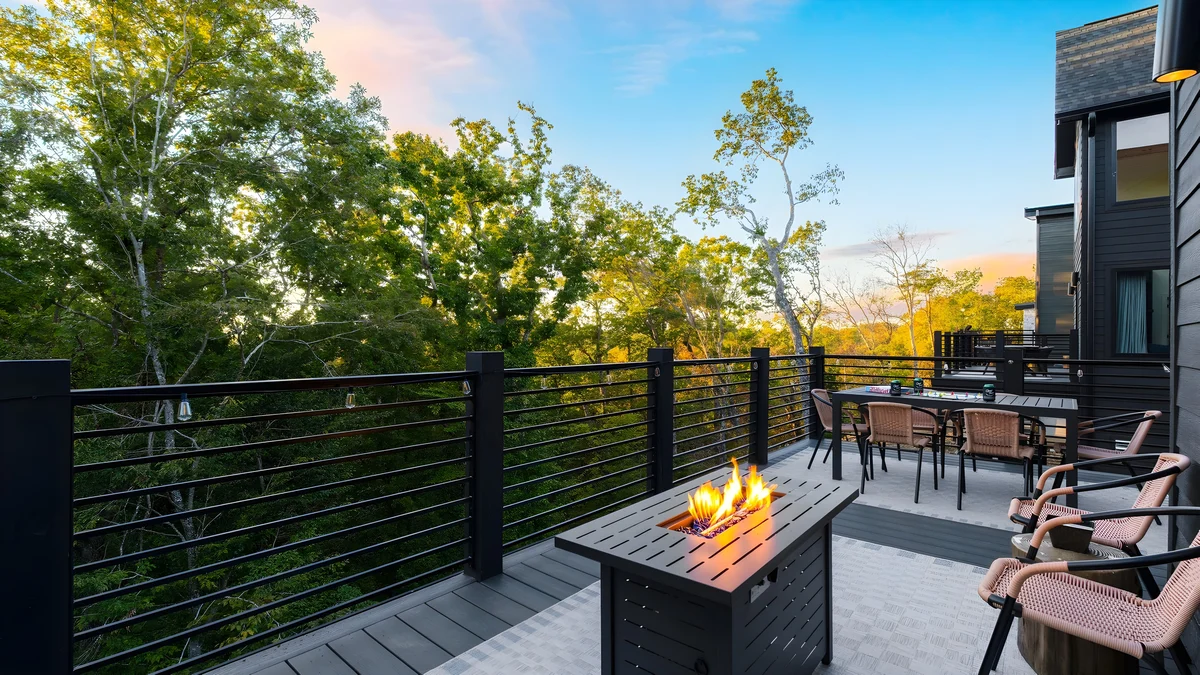 Wander Sevierville Vista