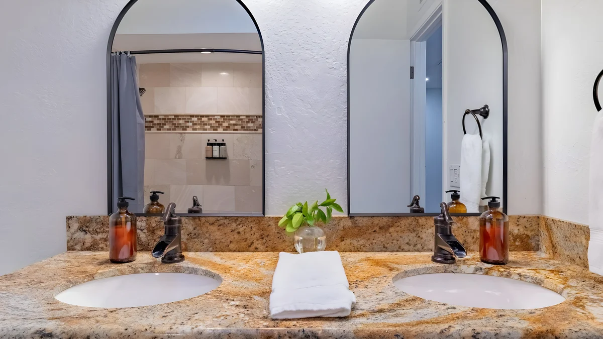 Wander Scottsdale Palms