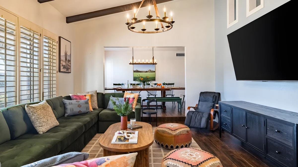 Wander Scottsdale Palms