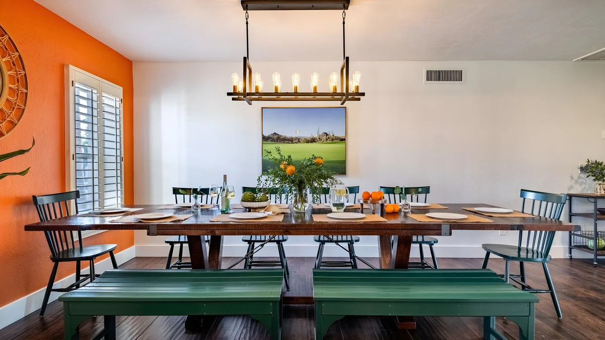 Wander Scottsdale Palms