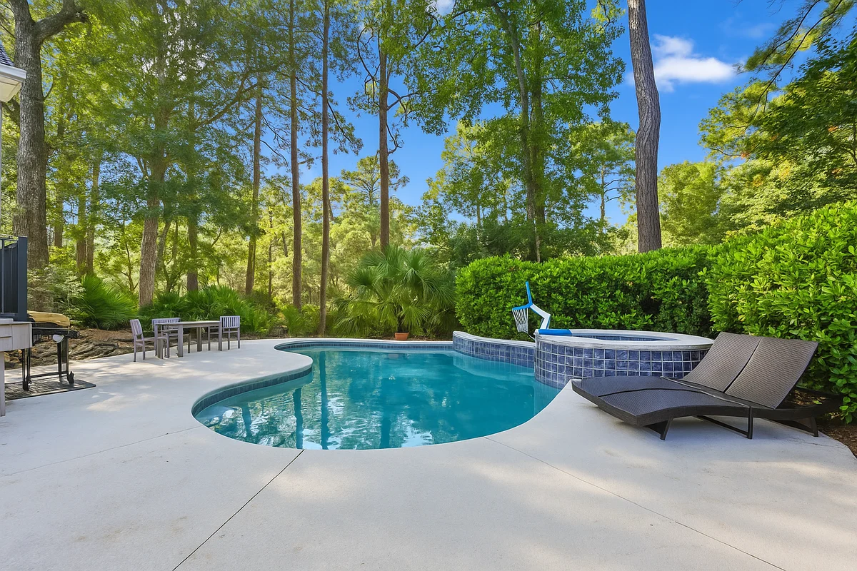 34 Heath Drive #40