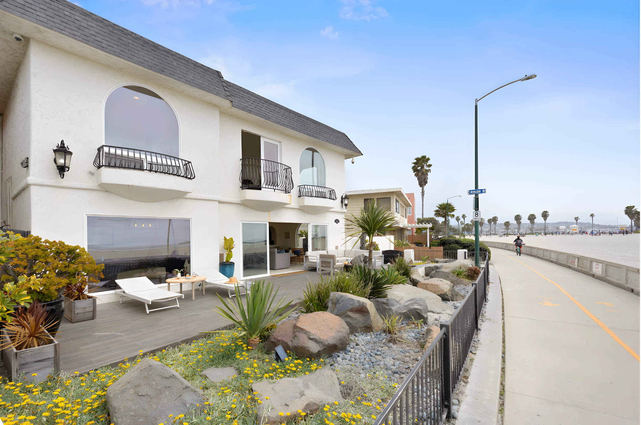 Wander Mission Beach Breeze #1